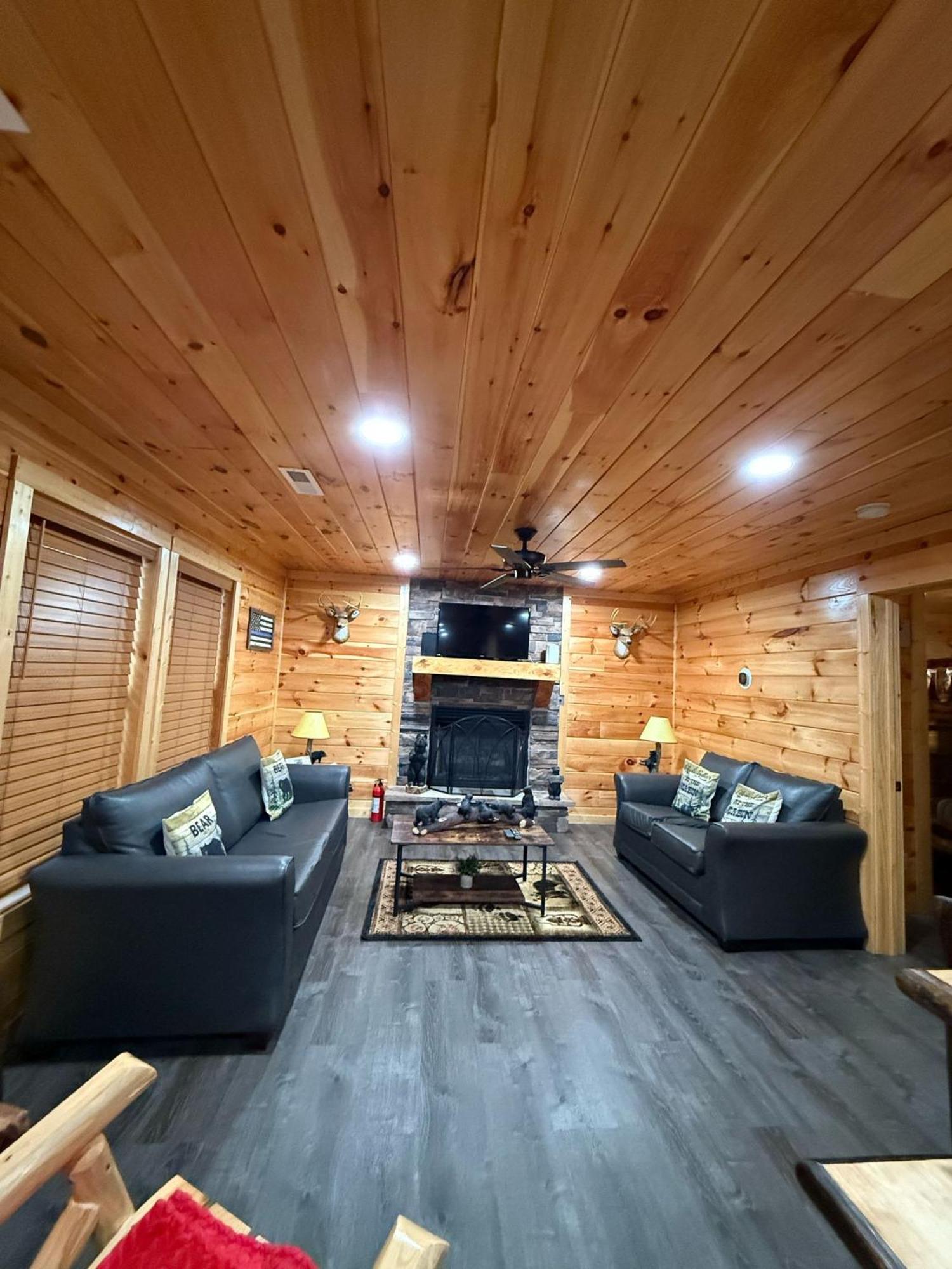 Paradise At The Smokies Cabin With Hot Tub! Sevierville Exterior foto