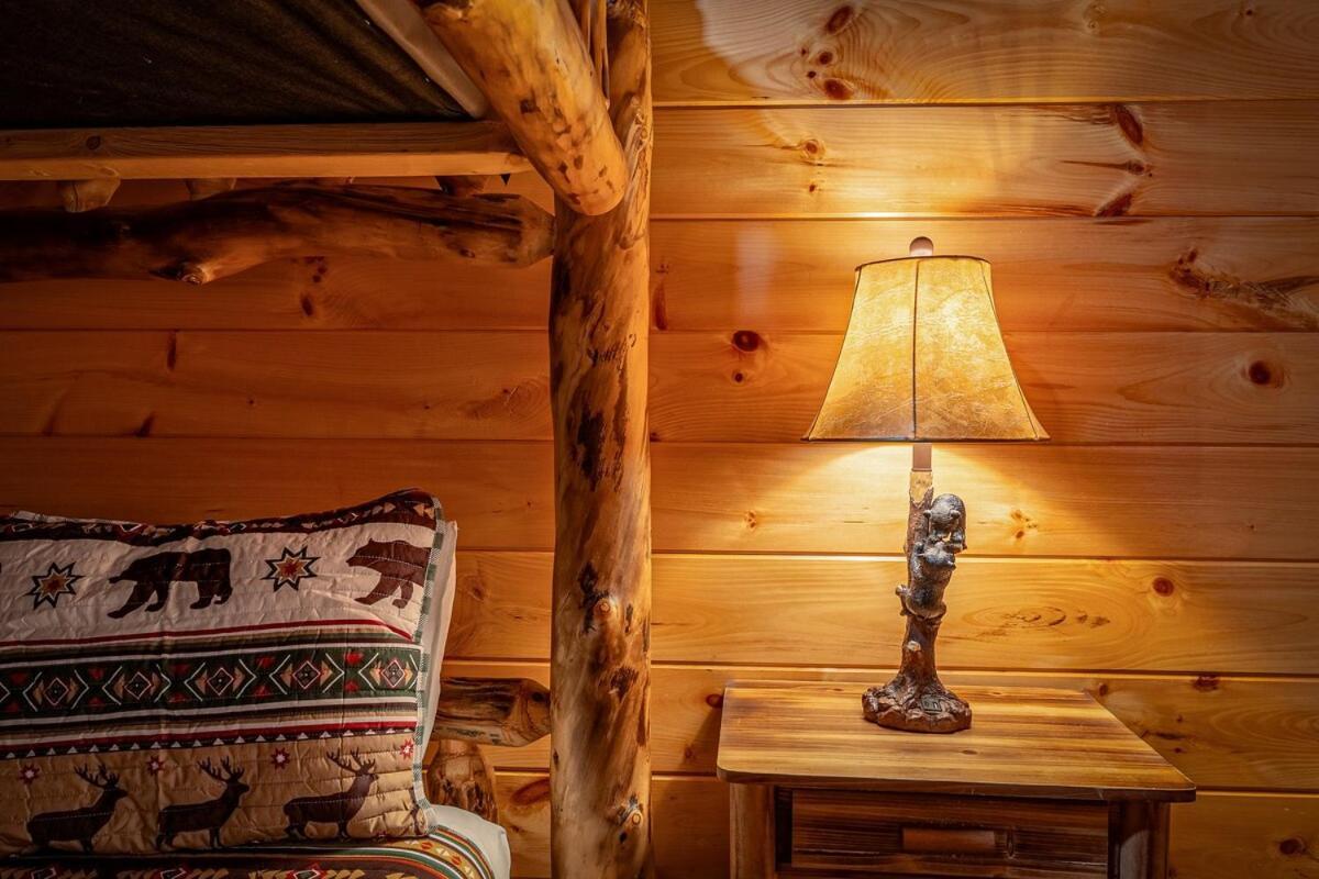 Paradise At The Smokies Cabin With Hot Tub! Sevierville Exterior foto