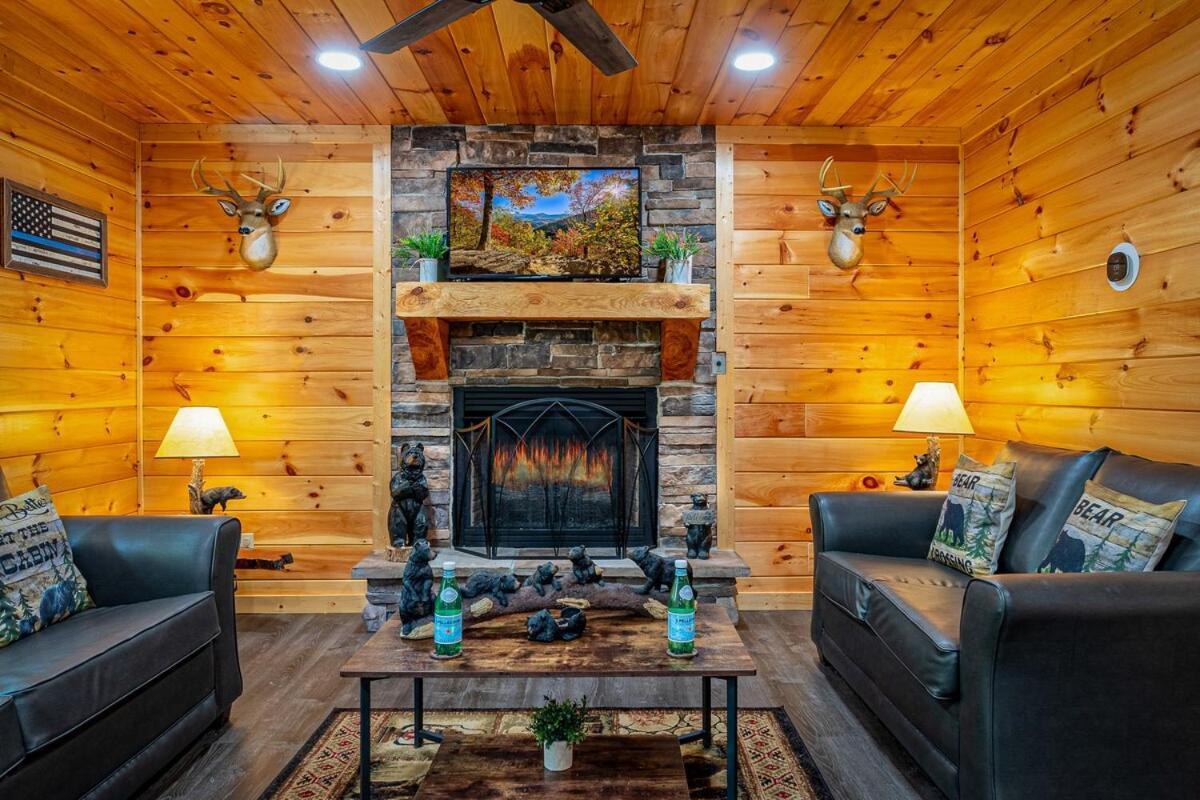 Paradise At The Smokies Cabin With Hot Tub! Sevierville Exterior foto